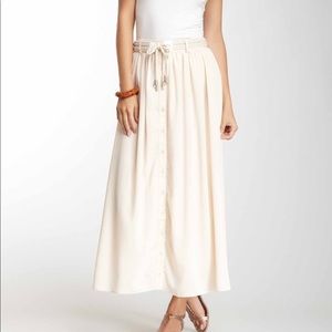 NWT Pink Martini Flouncy maxi buttoned skirt